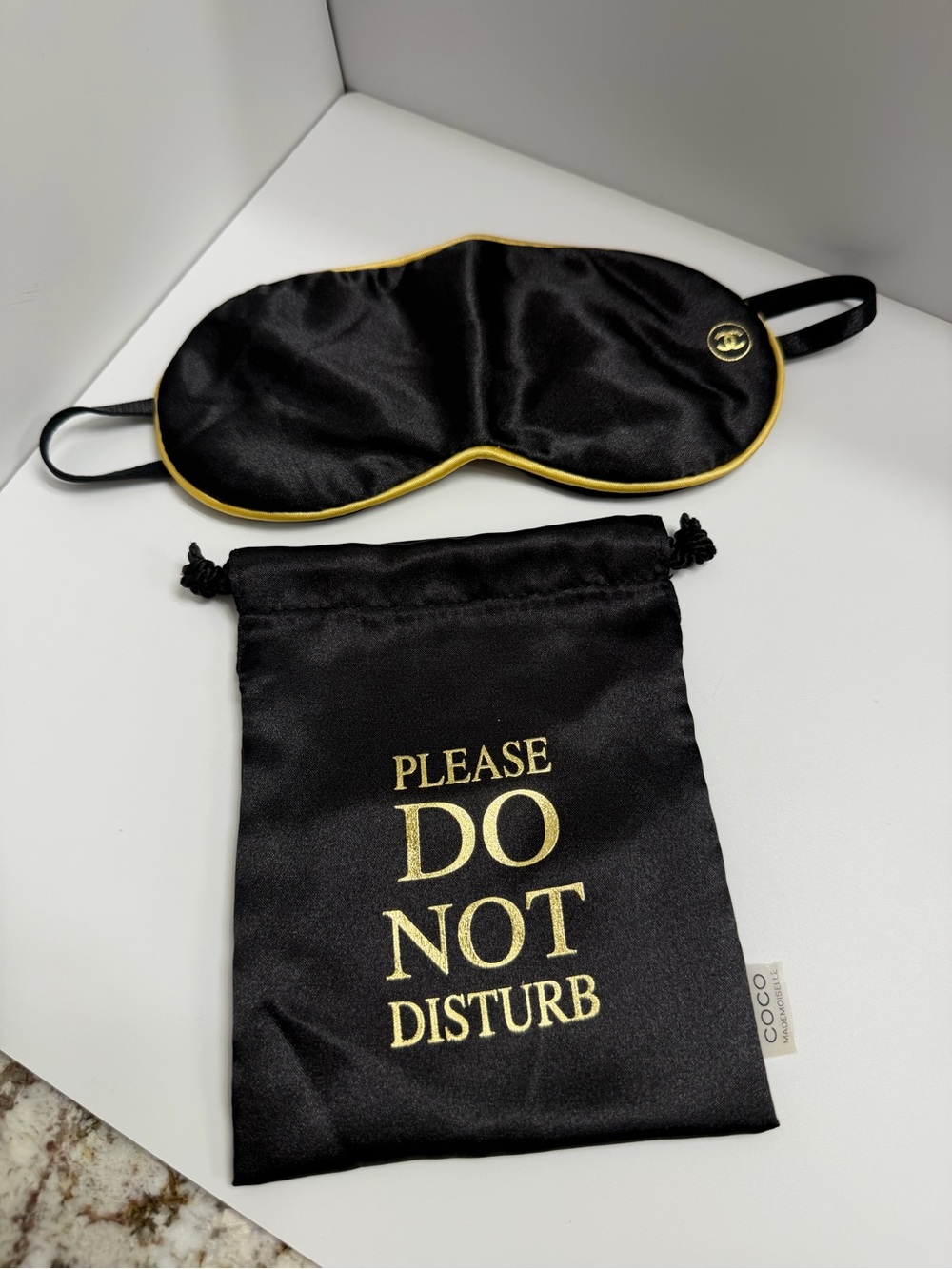 Chanel Beauty 🖤 Black & Gold Silk Sleep Mask with 'Do Not Disturb' Pouch